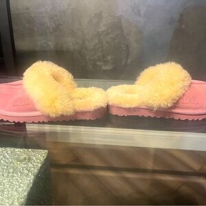 Pink ugg slippers kids